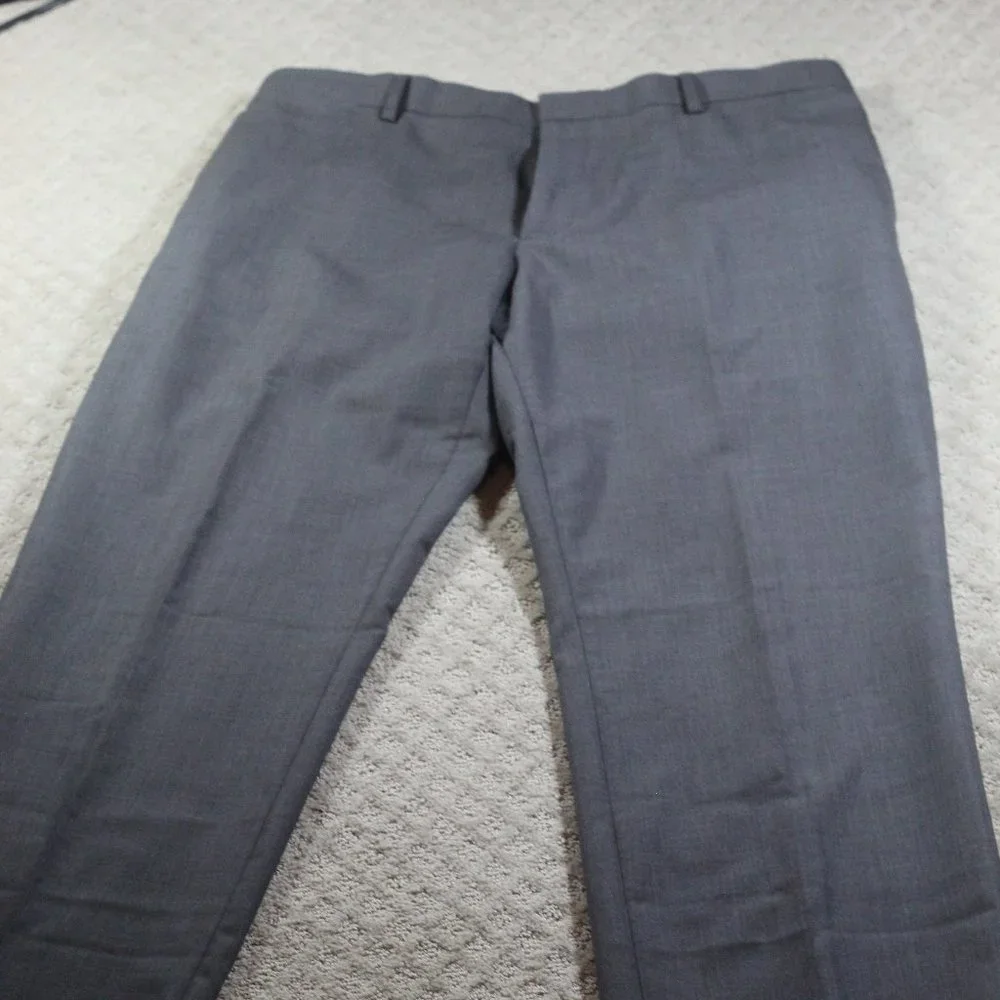 Banana Republic Size 34x34 Classic Fit Grey Wool Slacks - LIKE NEW